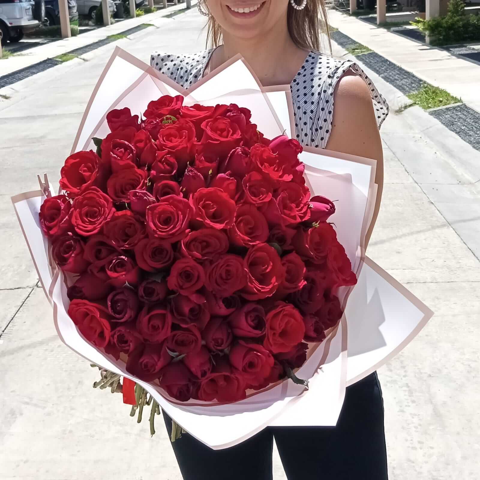 Ramo Buchón 60 Rosas